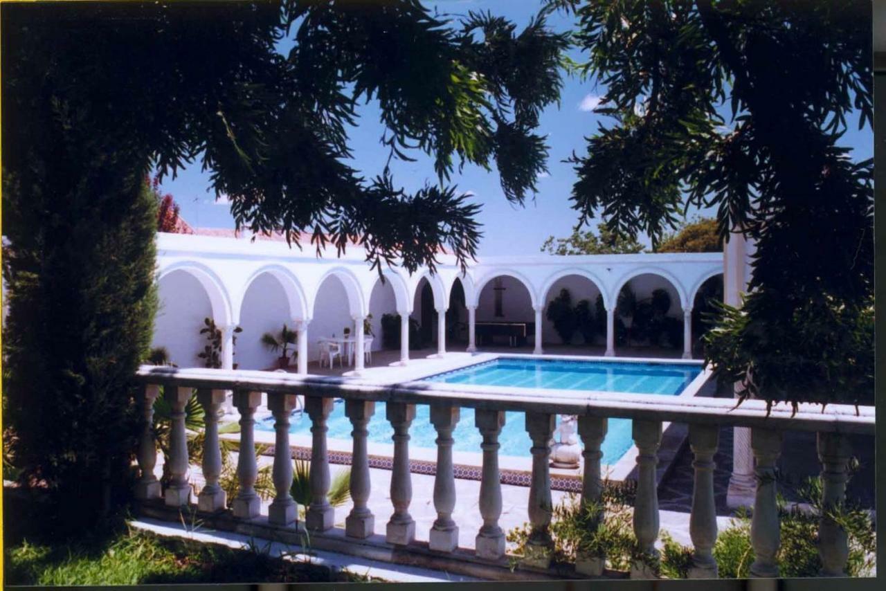 Villa del Manzano Villanueva del Ariscal Esterno foto