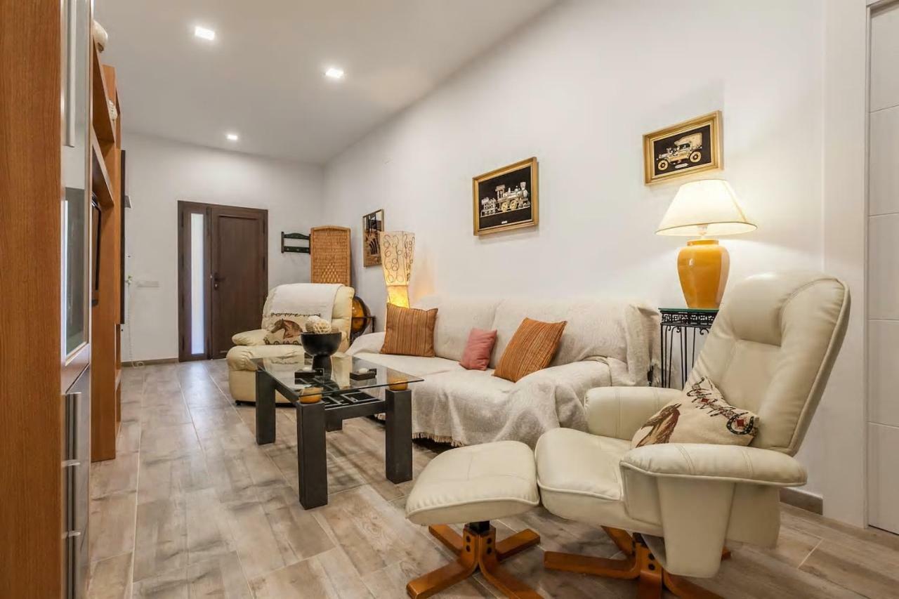 Villa del Manzano Villanueva del Ariscal Esterno foto